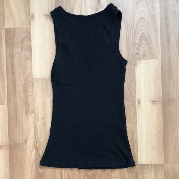 Black tank top - Picture 2 of 2